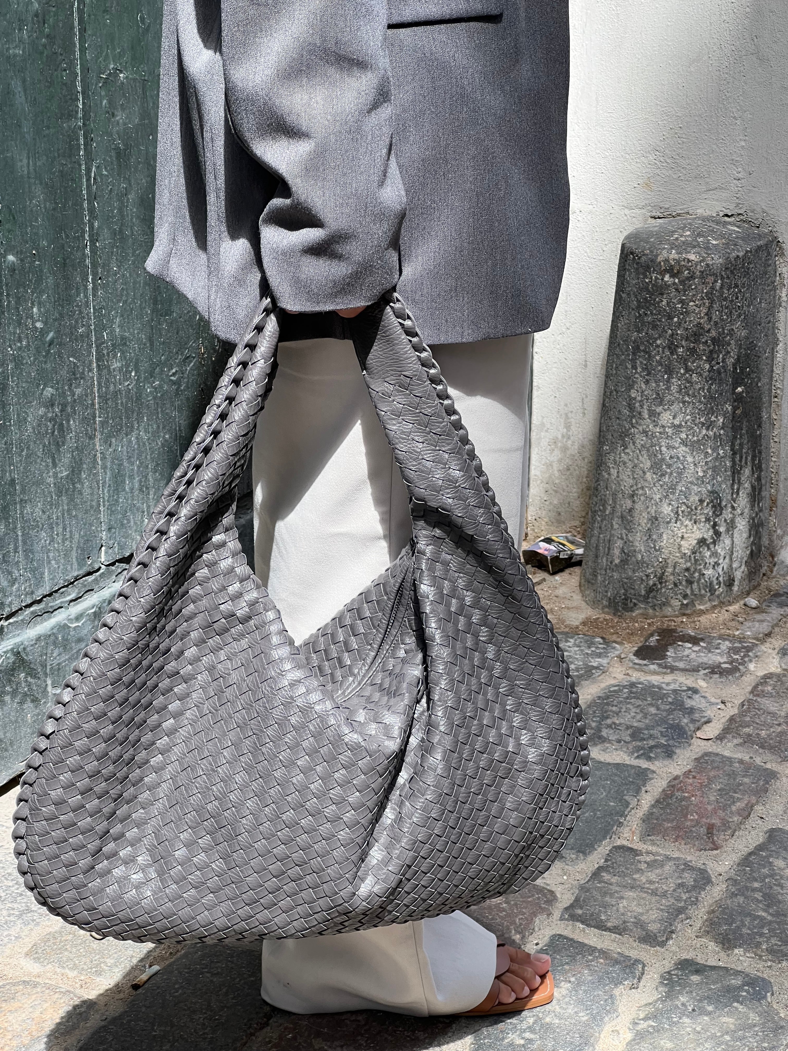 Hola | Ava Tote Bag