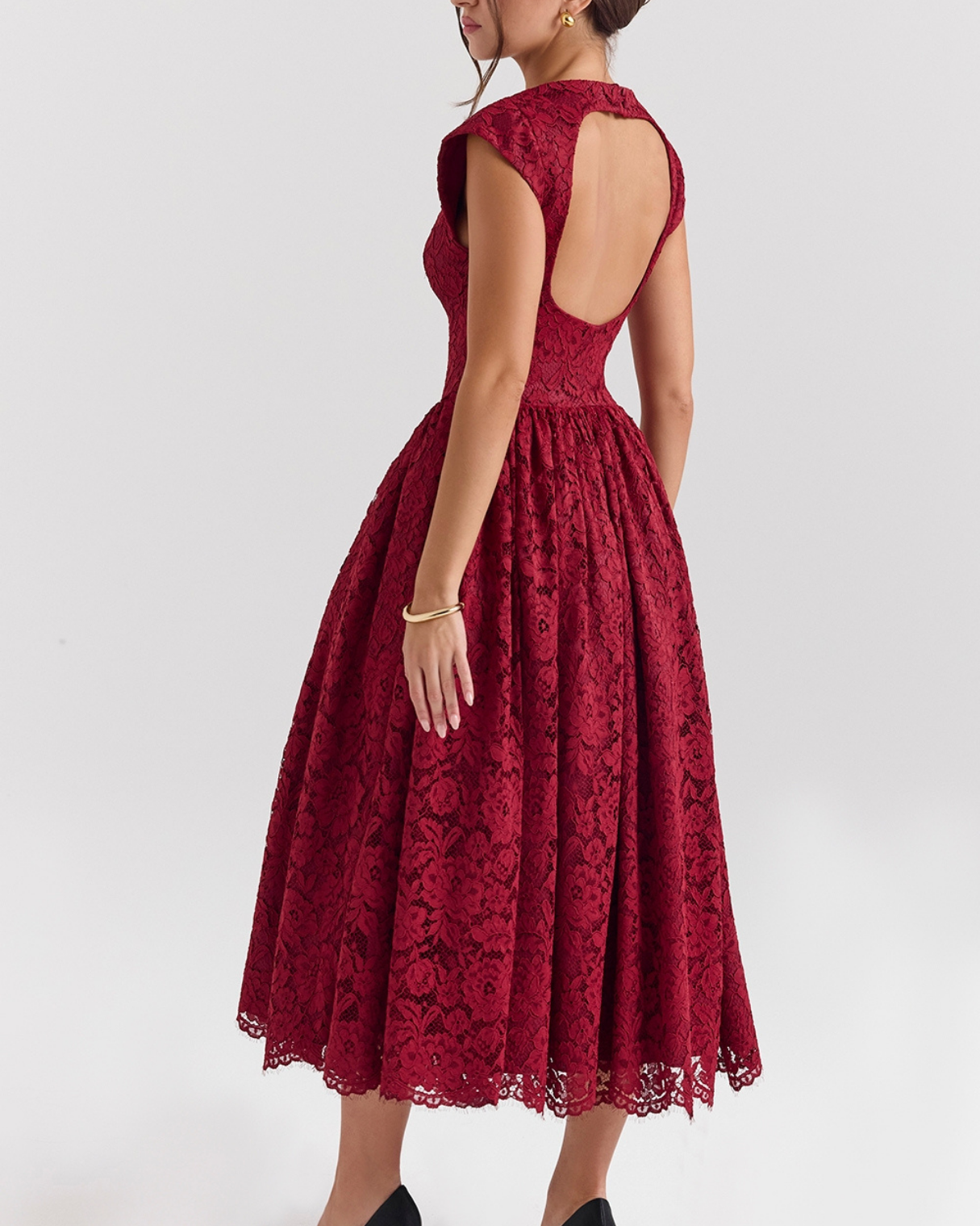 Josefina | Elegantes Midi-Kleid aus Rosenspitze