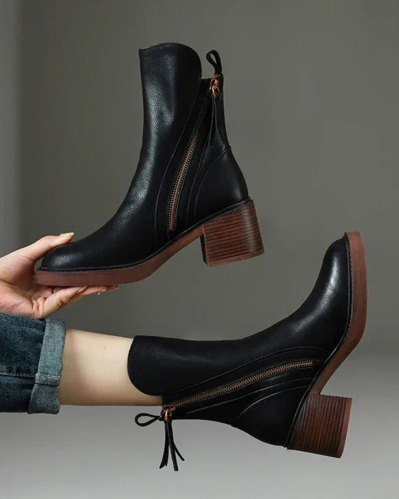 Lilith | Schwarzer Lederstiefel mit bequemem Absatz, elegant und zeitlos