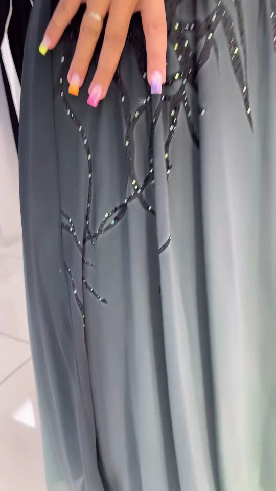 Asherim | Luxus-Chiffonkleid mit Farbverlauf und Kristallverzierung