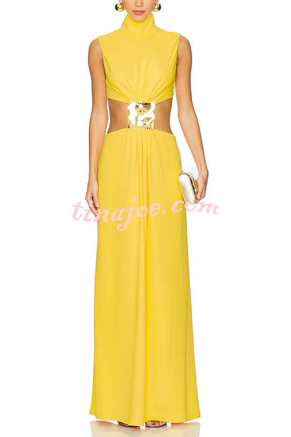 Avery | Maxi-Kleid mit hohem Kragen & Cut-Outs