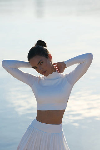 Laura | Stilvolles Langärmeliges Crop-Top mit Offenem Rücken