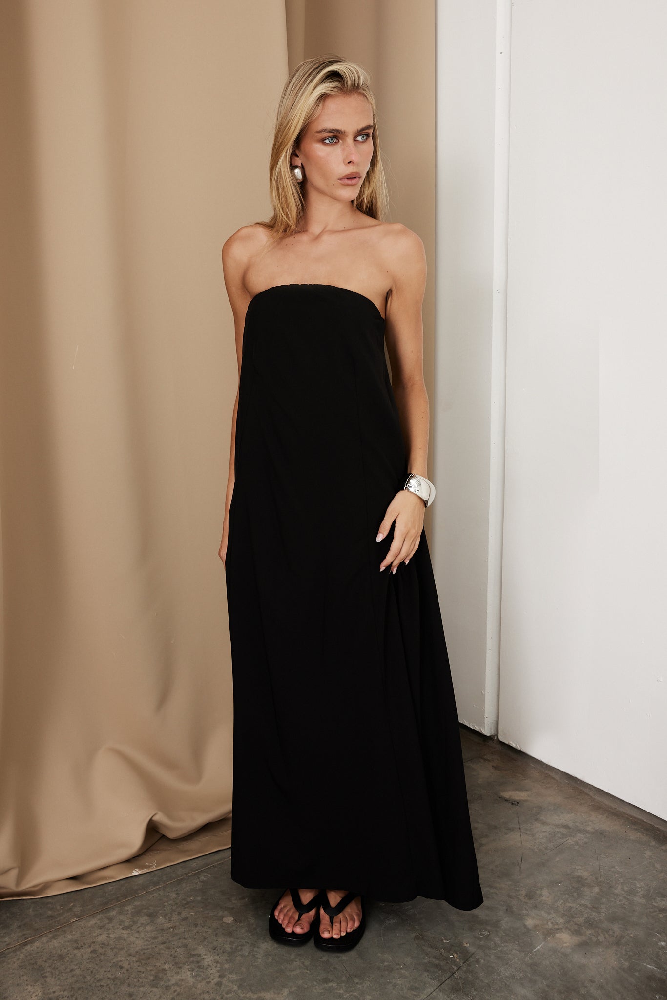 Kesia Maxikleid (Schwarz)