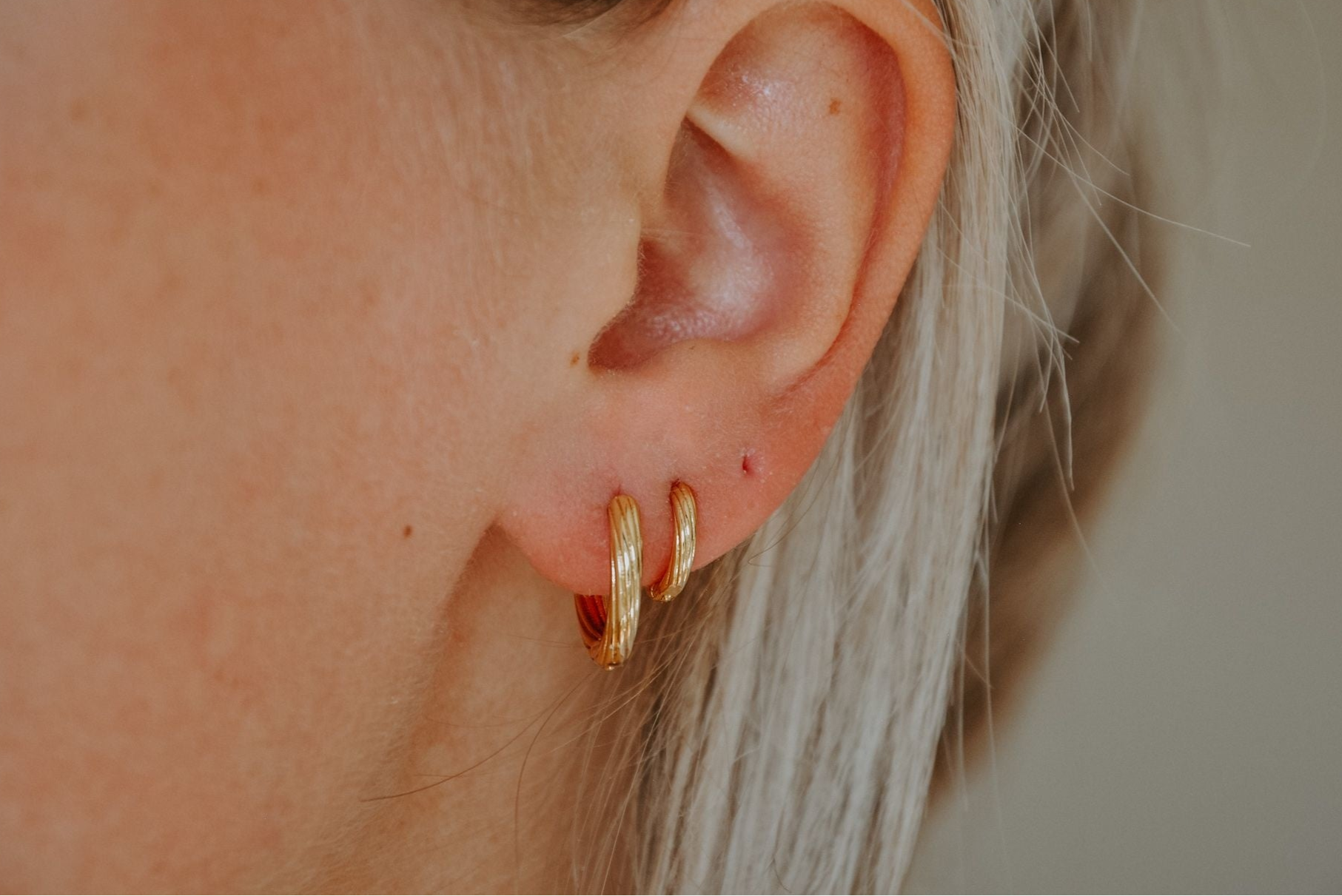 Leyla | Leyla Ohrringe Plated - Fashion Trends & Modische Ohrringe für Studentinnen