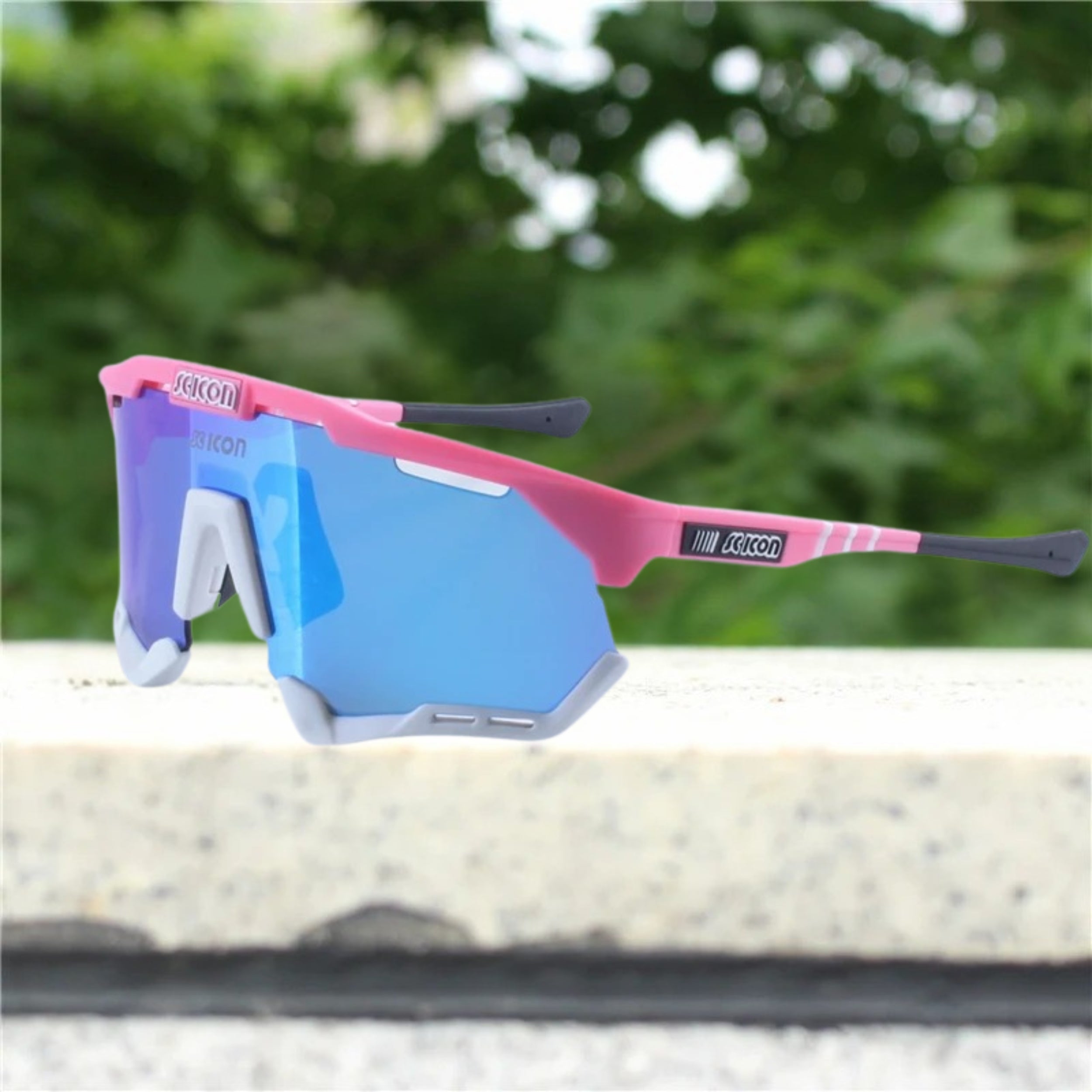 Jeanine | PulseLens - Sportsonnenbrille für Outdoor-Aktivitäten