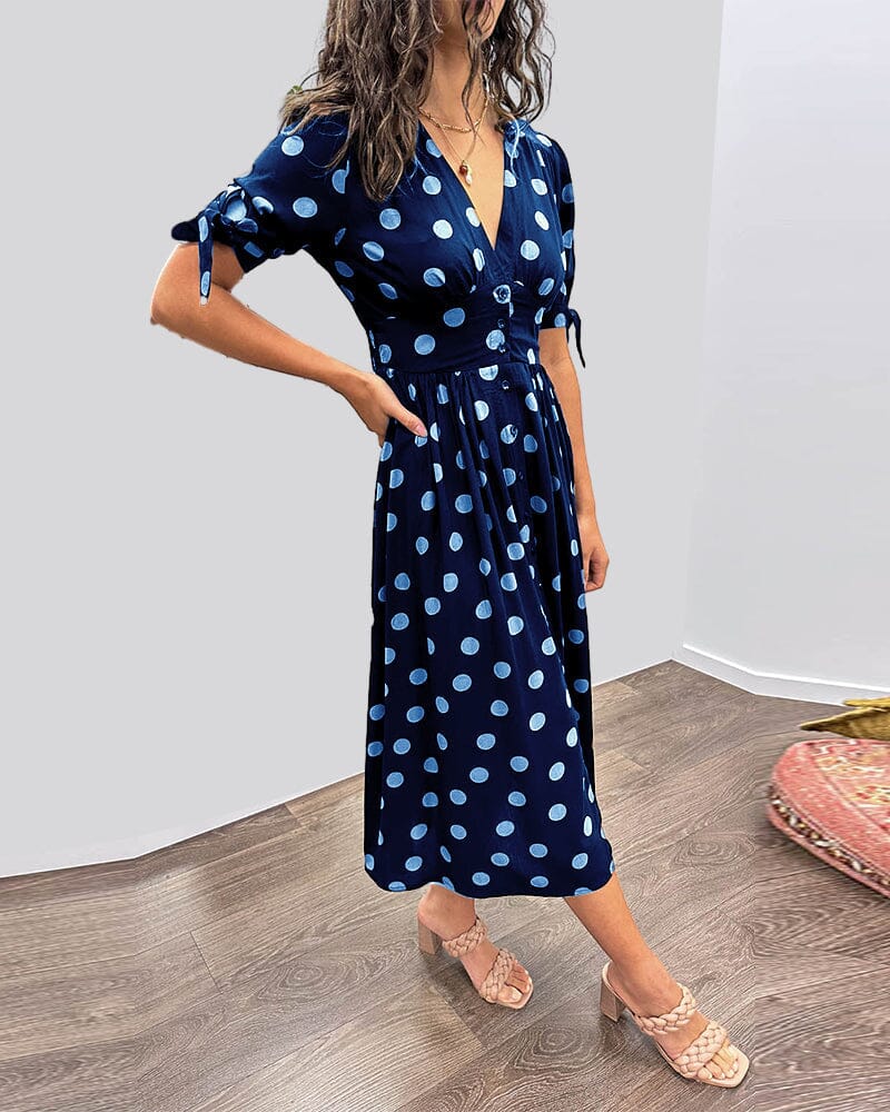Millie | Kleid mit Punkten und tiefem V-Ausschnitt