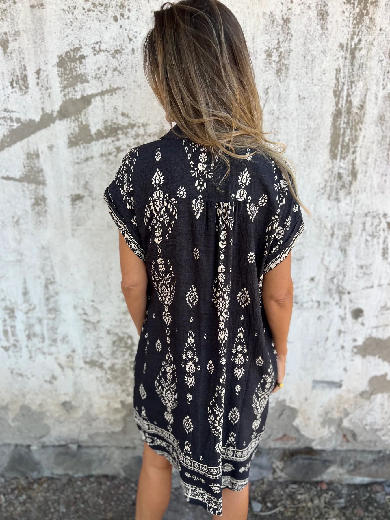 Nadia | Casualkleid mit Print und praktischer Tasche