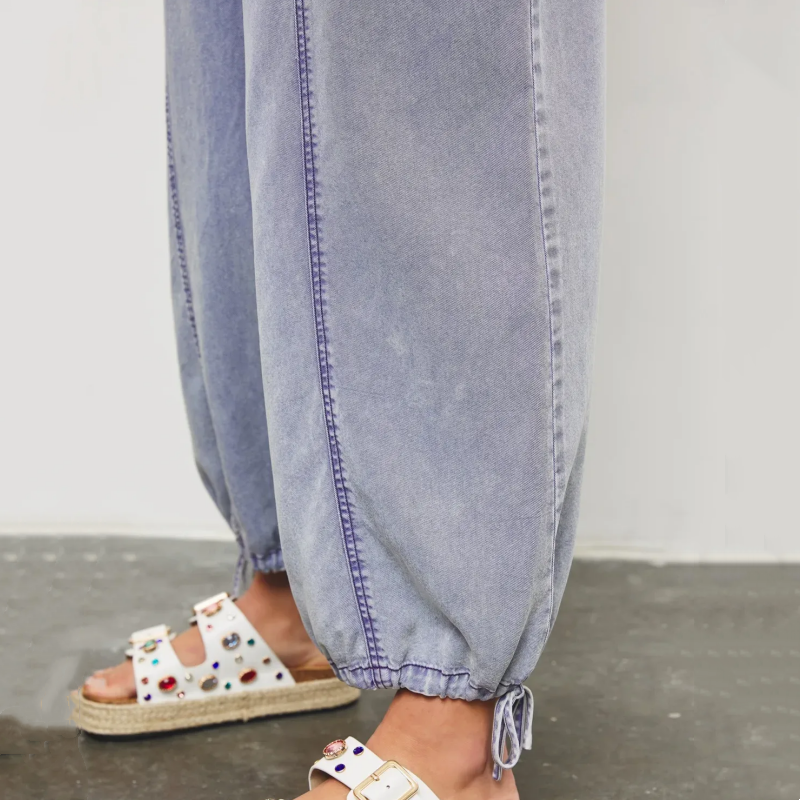 Mackenzie | SCHNÄPPCHEN Jeans-Jumpsuit mit tiefem V-Ausschnitt für Damen