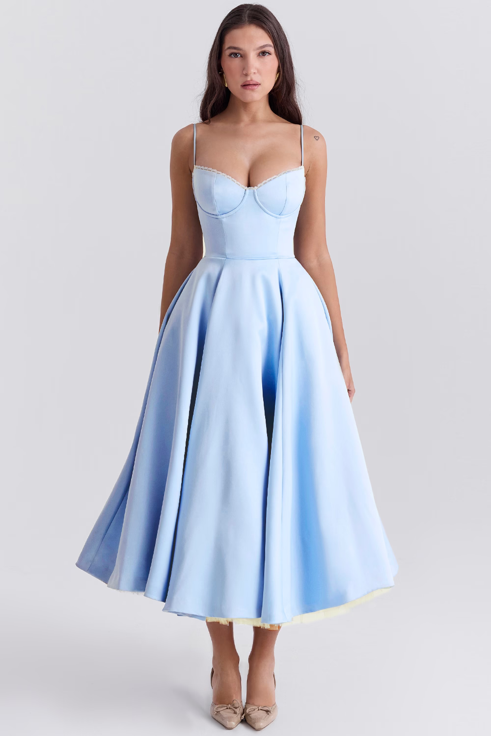 Byra | Elegantes Schlankheitskleid