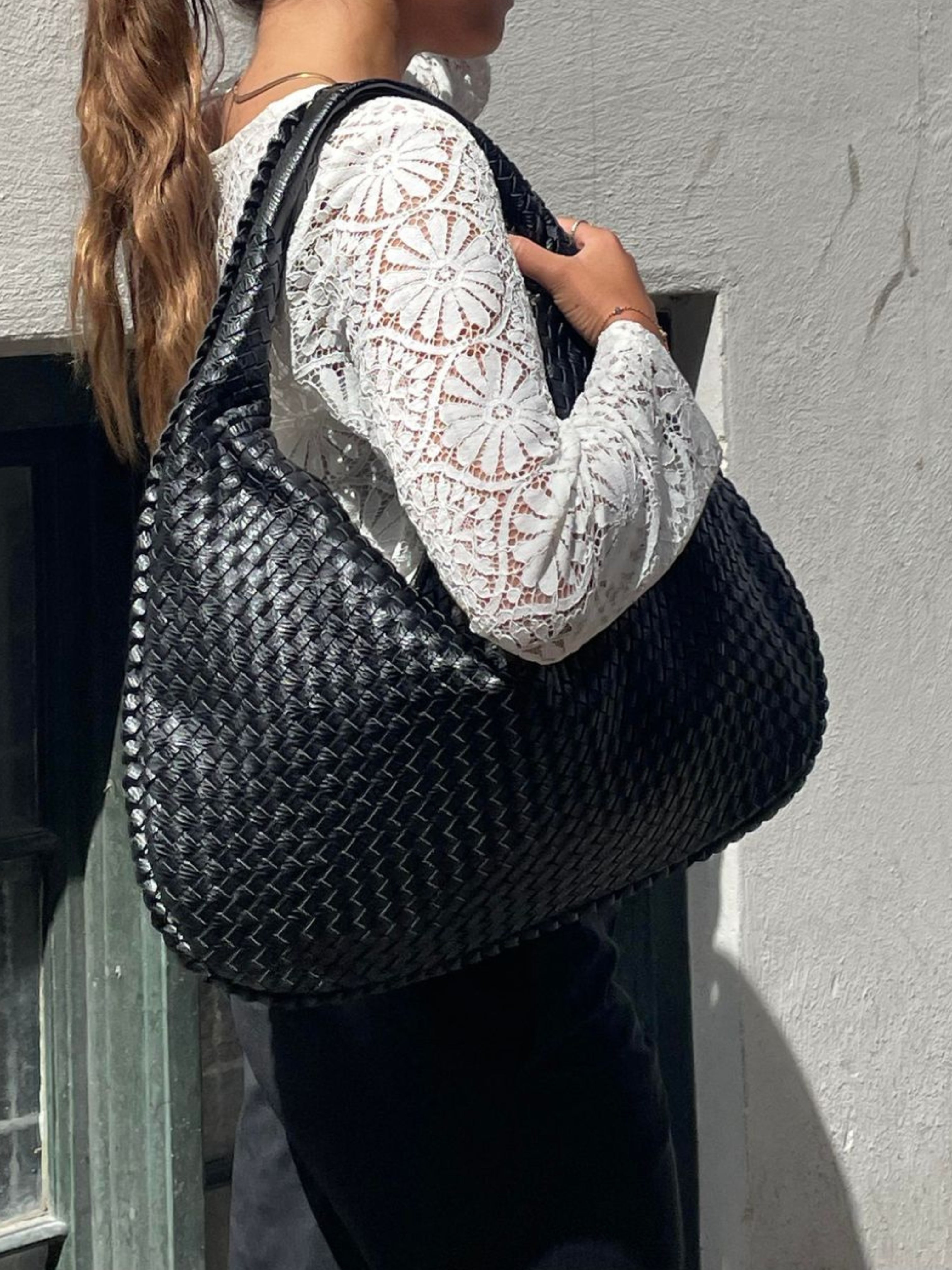 Hola | Ava Tote Bag