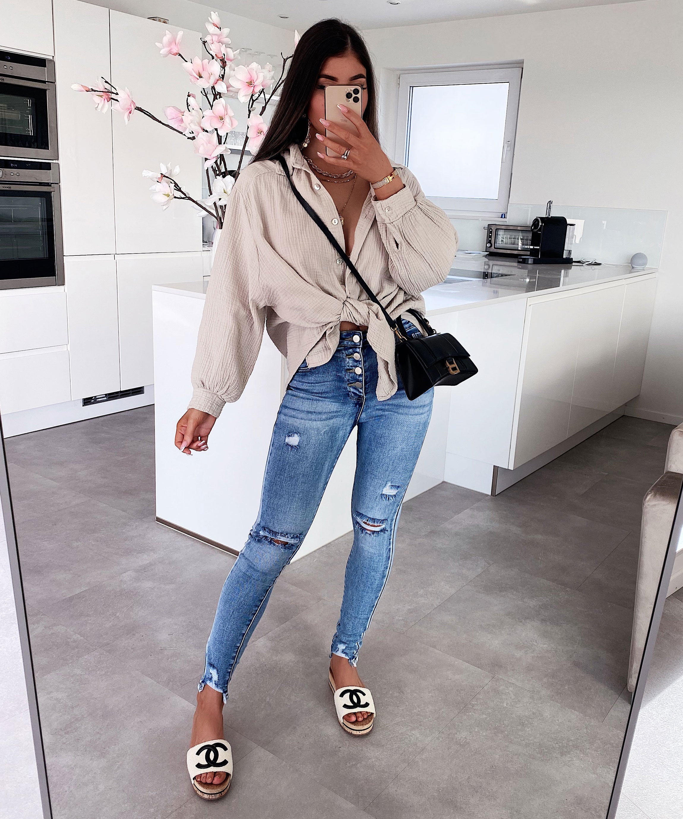 Faye | Übergroße Musselinbluse in Beige