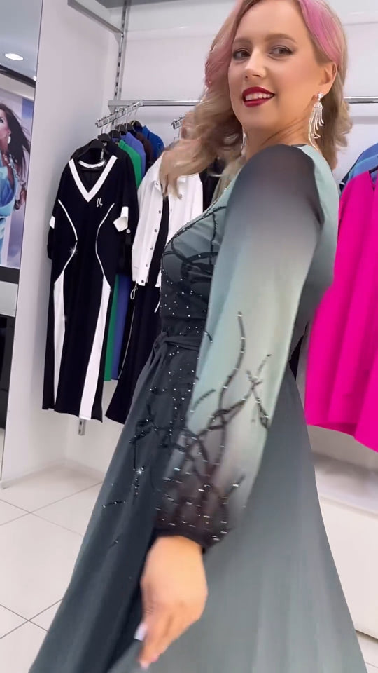 Asherim | Luxus-Chiffonkleid mit Farbverlauf und Kristallverzierung