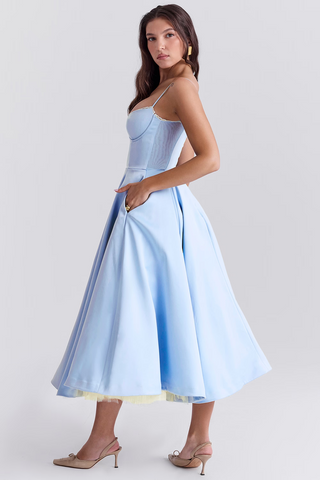 Byra | Elegantes Schlankheitskleid