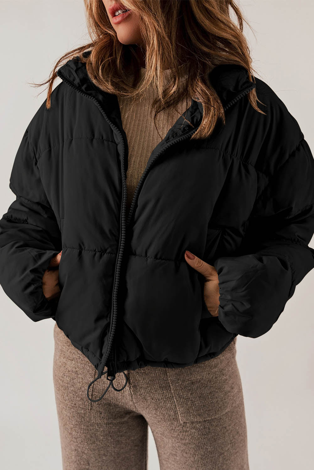 EMMA | Winterkomfort Deluxe: Der Perfekte Puffer für Style und Wärme