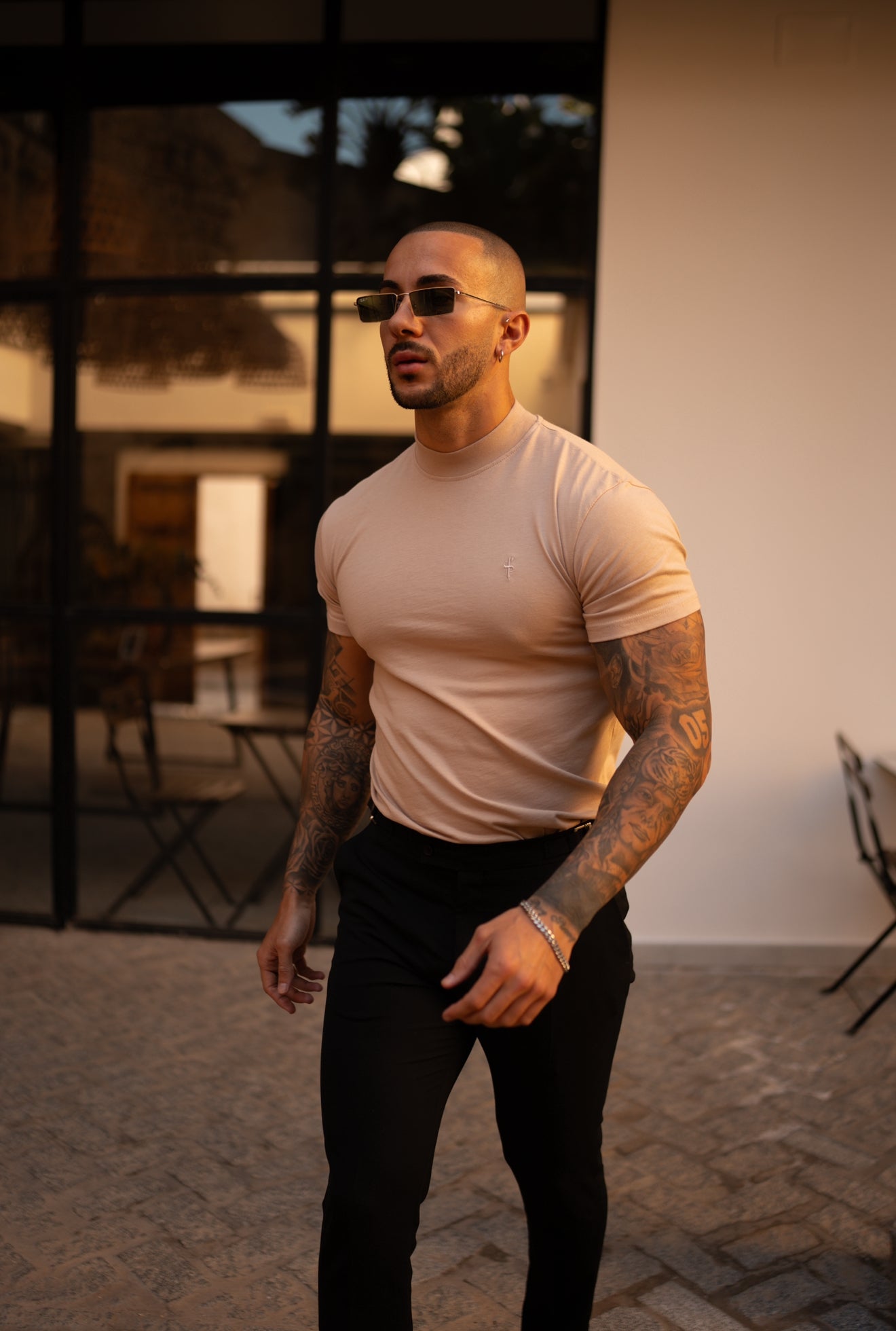 Jeremy |  Rippenausschnitt Rundhalskurzarm Beige