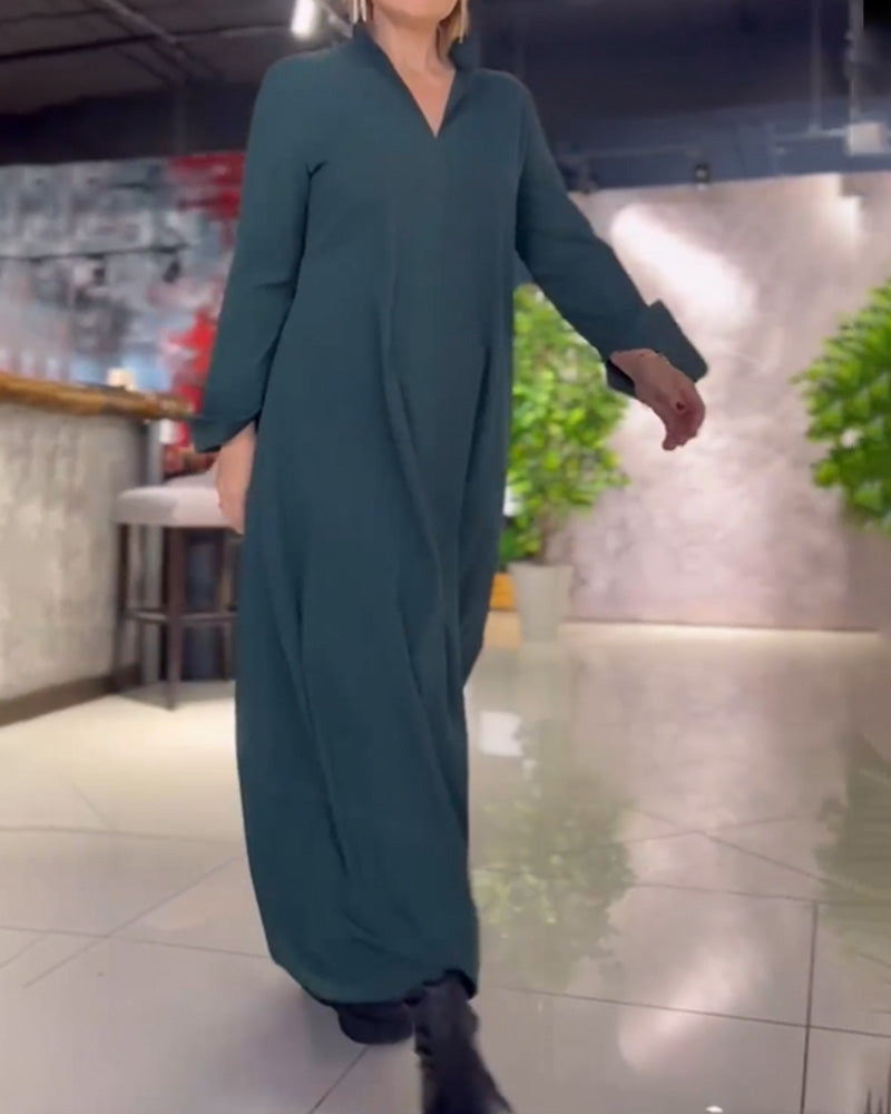 Evia | Lockeres langes Kleid mit Revers und seitlichem Schlitz