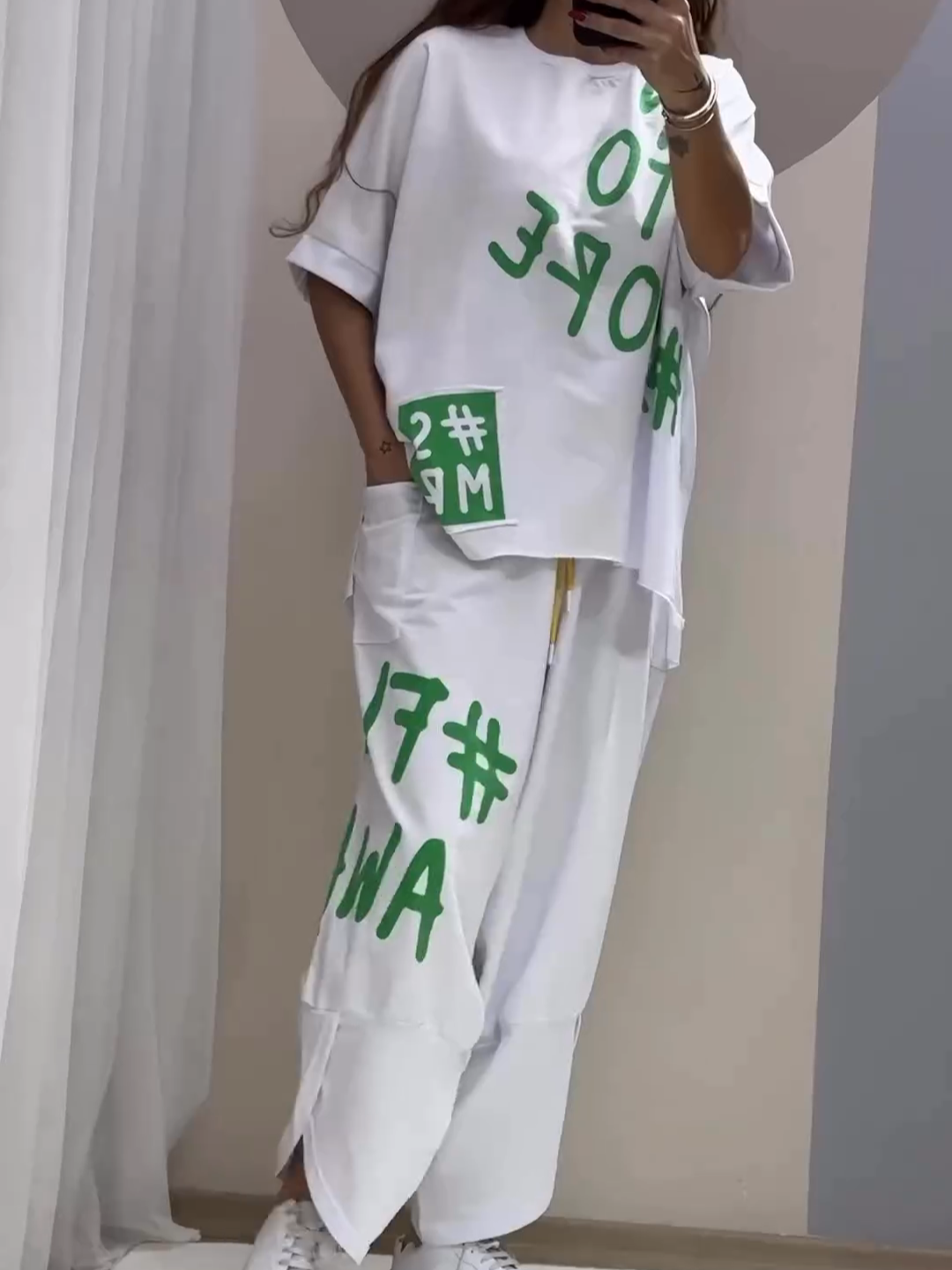 Luisa | Casualer zweiteiliger Anzug mit Druck und Rundhalsausschnitt