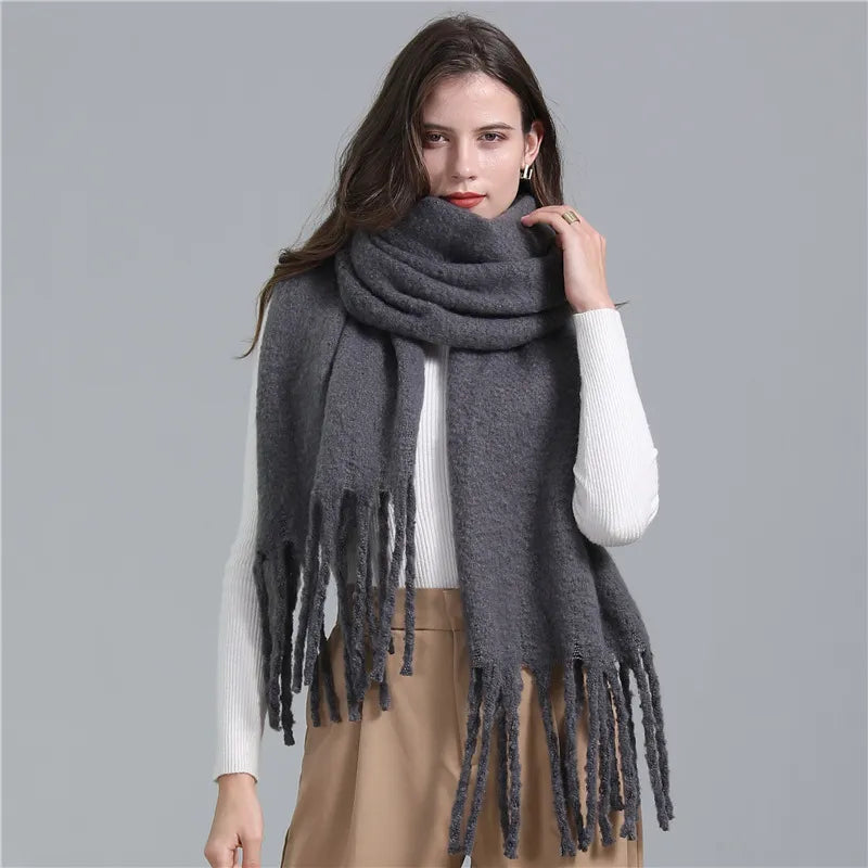Weicher Winter-Schal in Kaschmir-Optik
