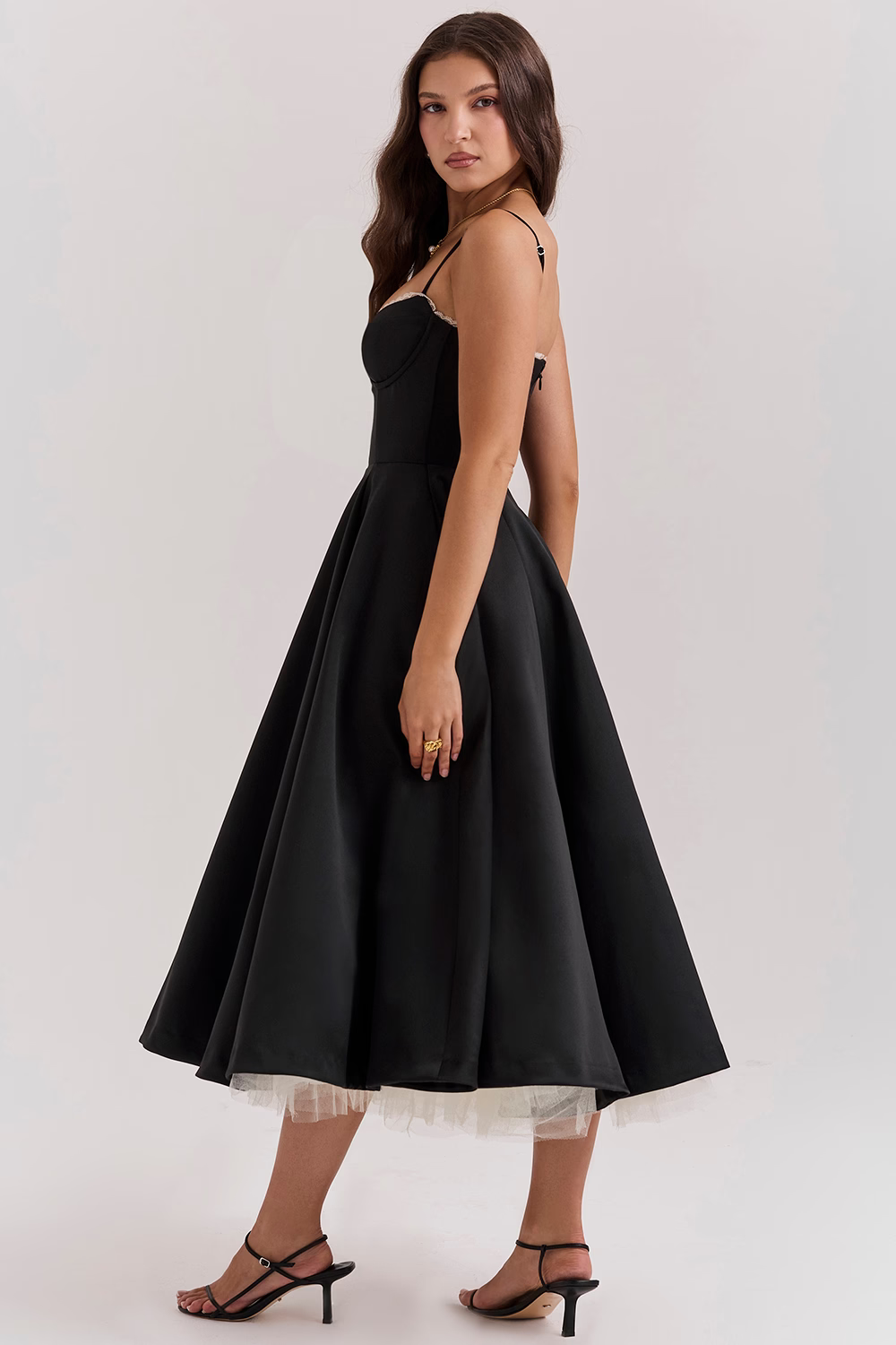 Byra | Elegantes Schlankheitskleid