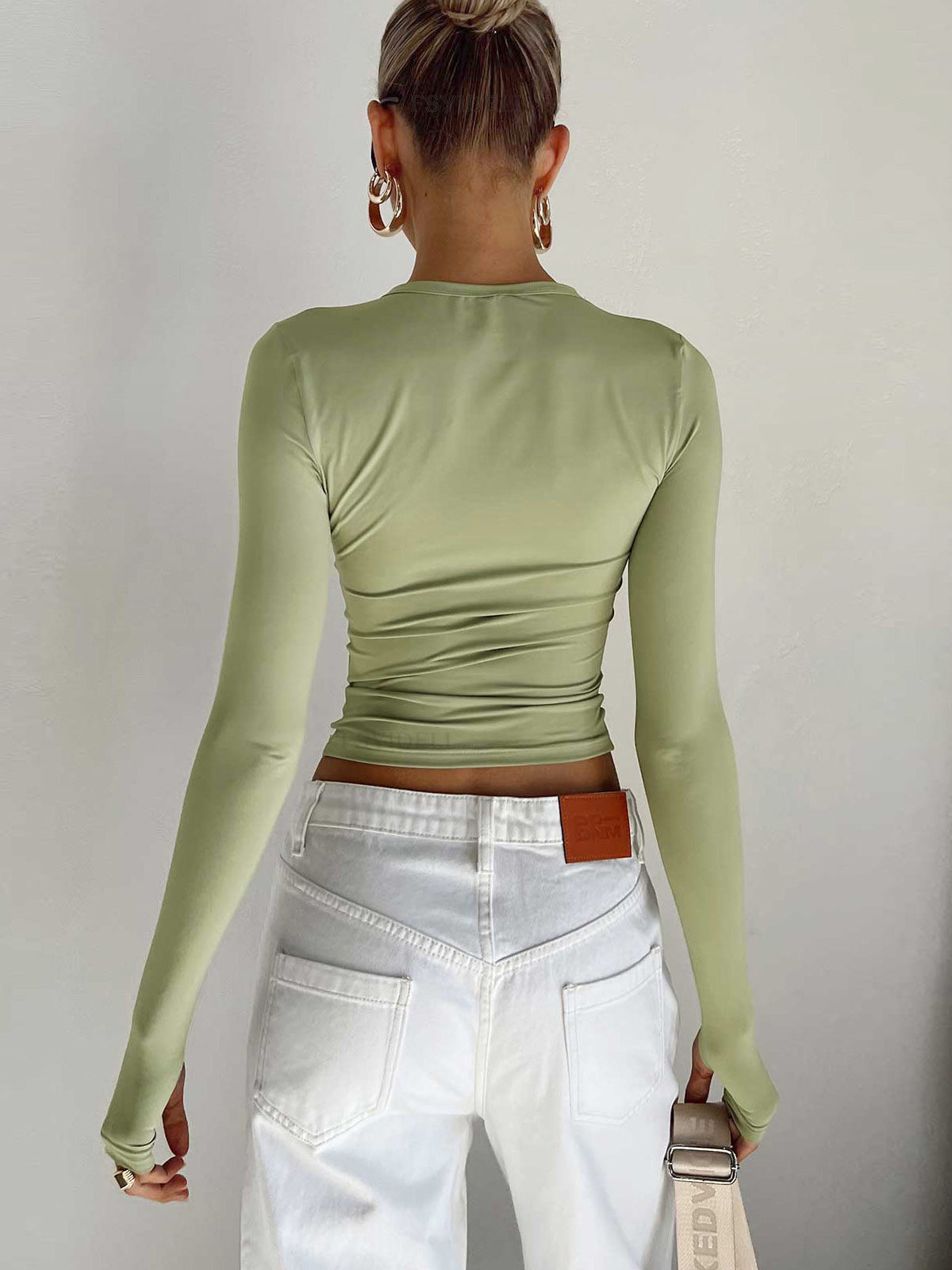Mona | Lässiges Langärmeliges Utility Crop Top