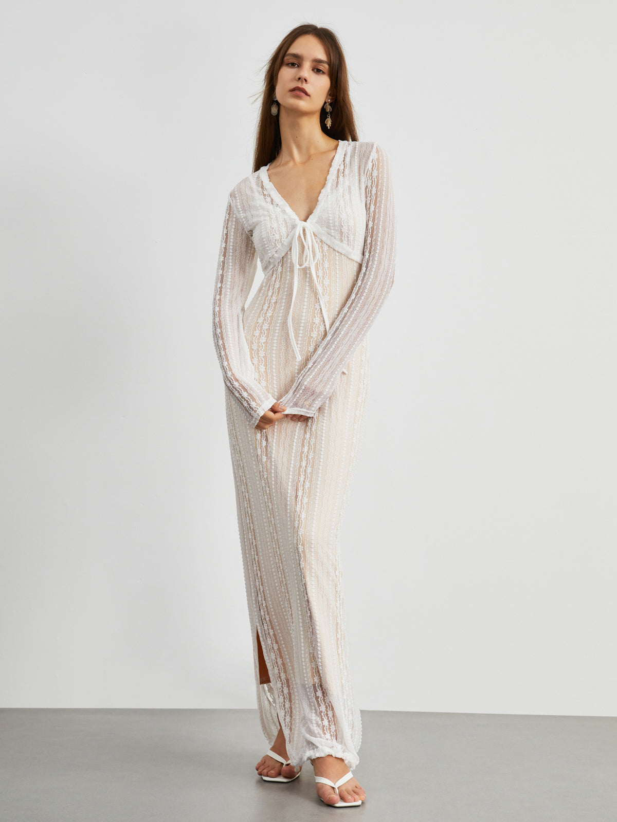 Clara | Elegantes Bolero-Kleid mit floraler Spitze und Struktur