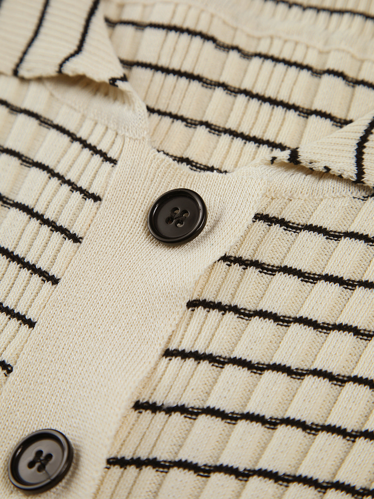 Luka | Dreiteiliges Set mit musikalischem Flair