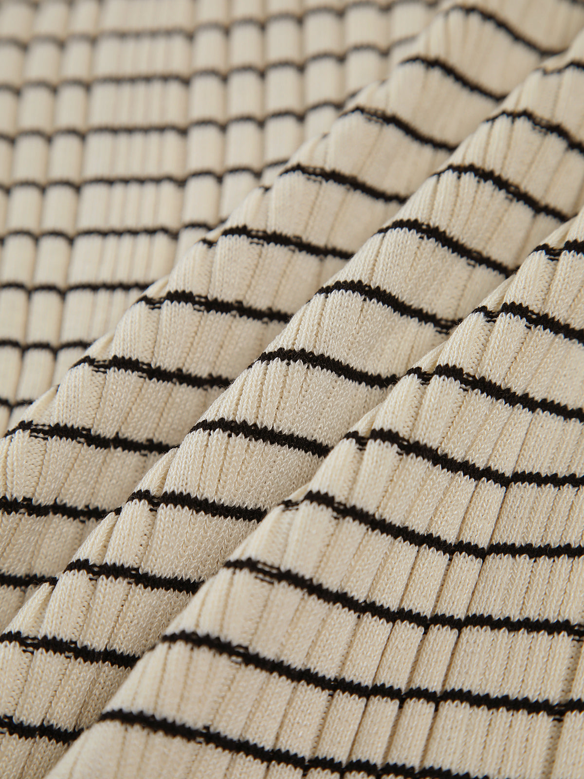 Luka | Dreiteiliges Set mit musikalischem Flair