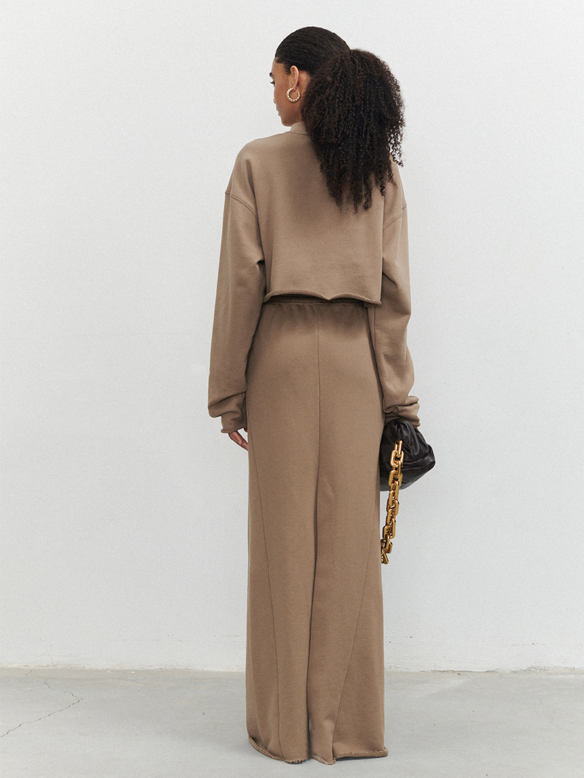 Mia | Lässiges Crop Sweatshirt