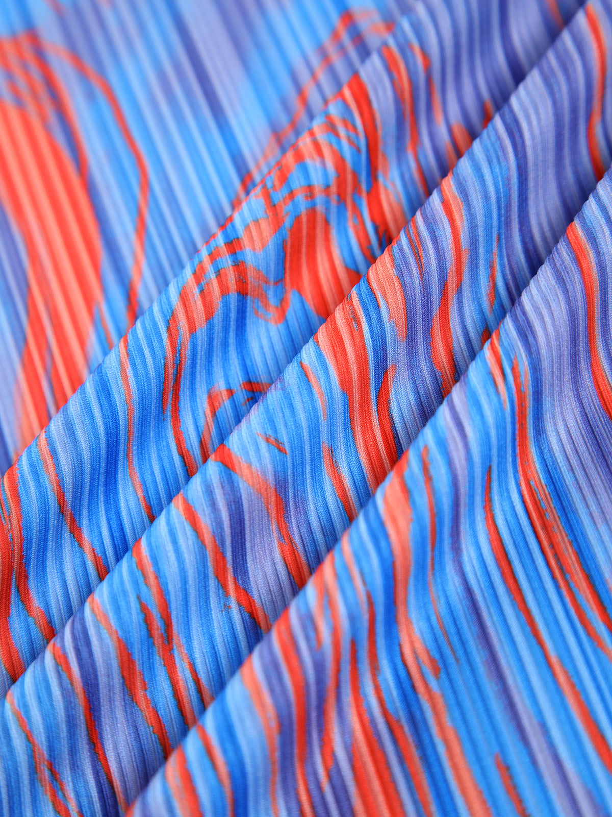 Eleganz in Bewegung | Flammende Leidenschaften Cowl Neck Long Dress