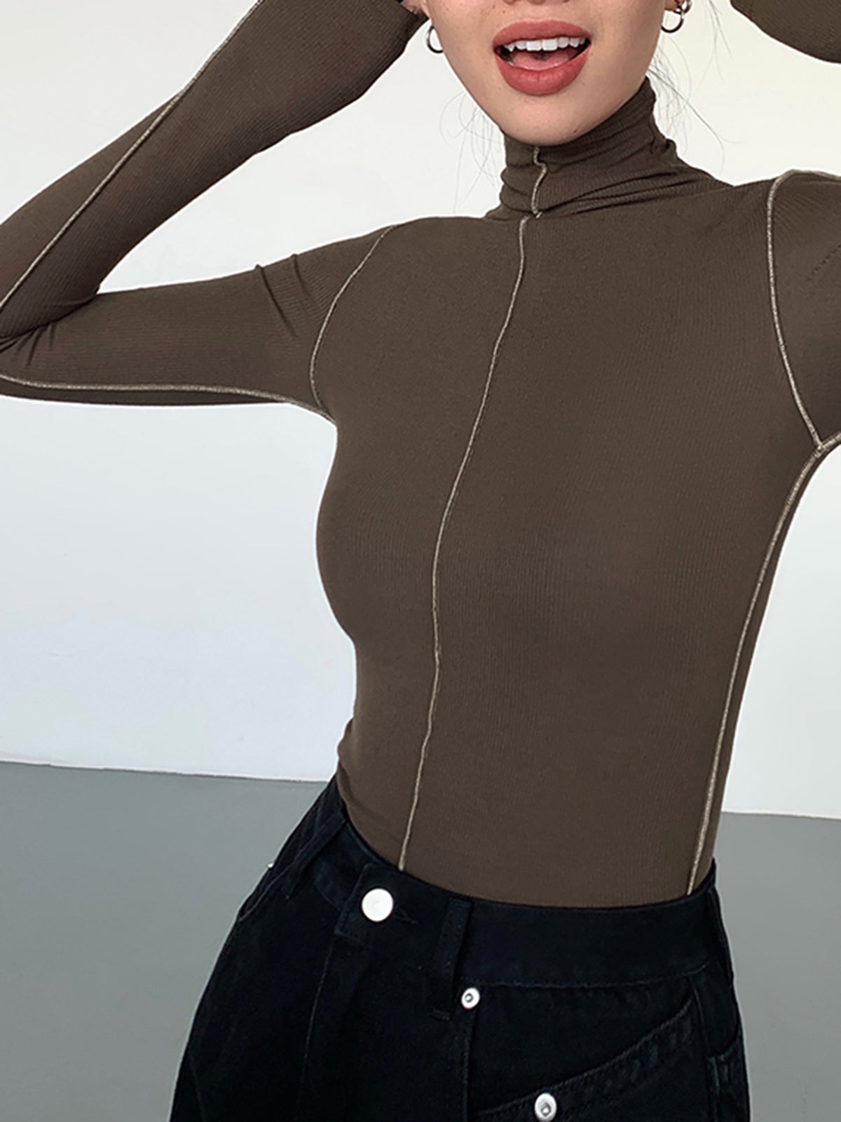 Carlo | Slinky Rollkragenpullover mit Kontraststreifen