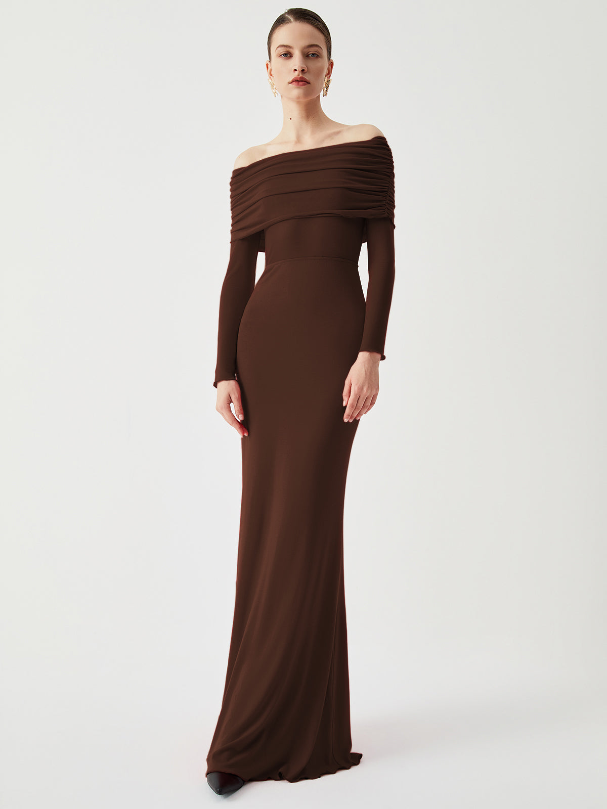 Marie | Überfaltetes schulterfreies Kleid mit langen Ärmeln aus Mesh