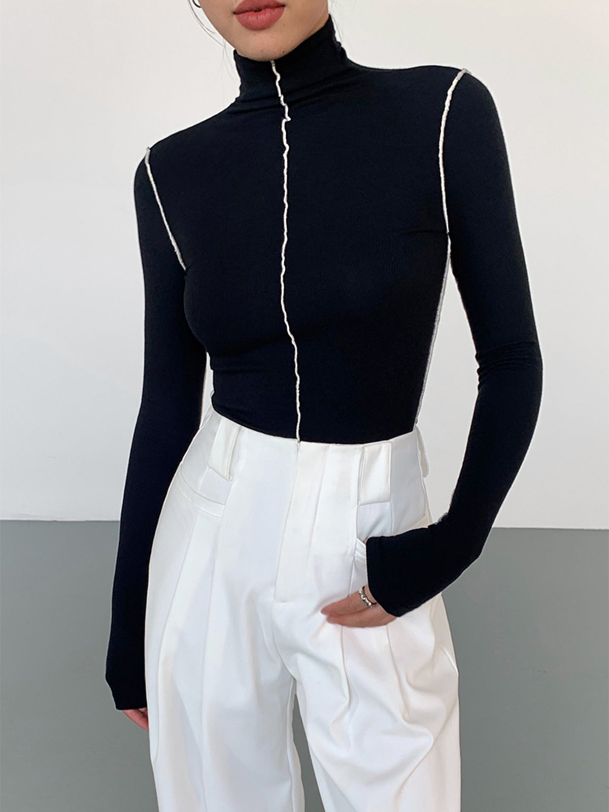 Carlo | Slinky Rollkragenpullover mit Kontraststreifen