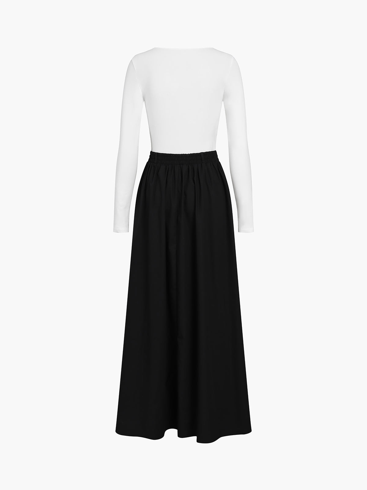 Clara | Elegantes langärmeliges Kleid mit V-Ausschnitt und doppelten Taschen