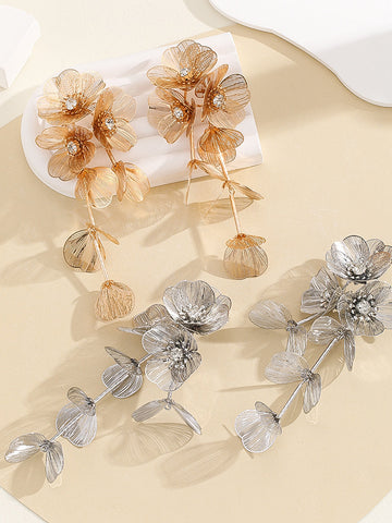 Clara | Bezaubernde Fransenohrringe mit Blumendesign