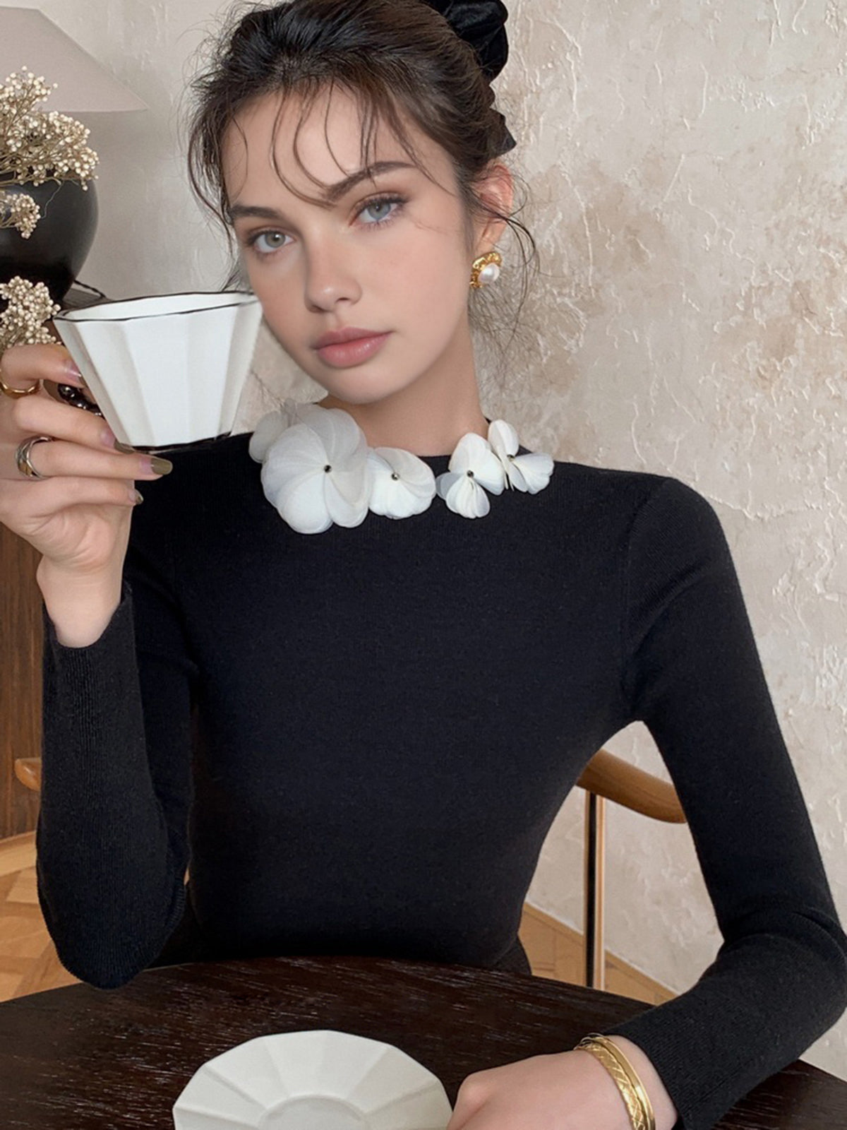 Clara | Eleganter Strickpullover mit Blumenmuster