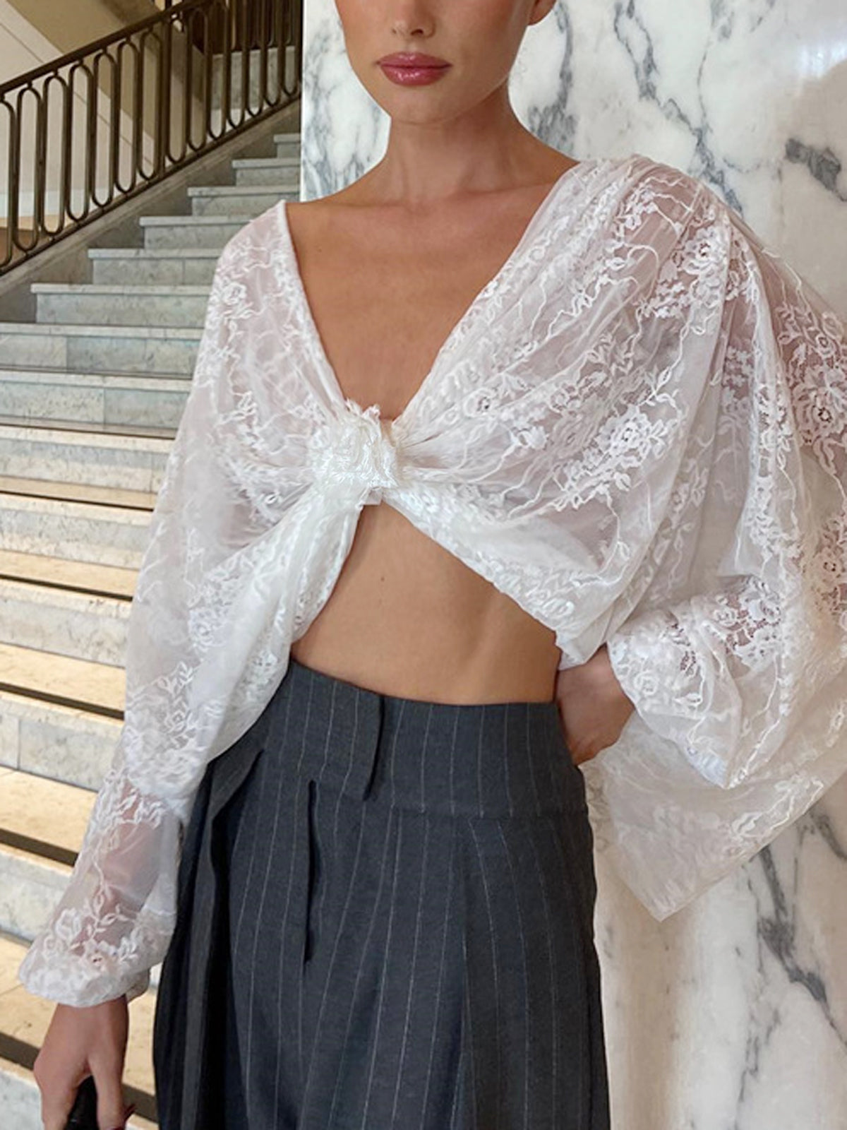 Maja | Floral Dekor Spitzendetail Bluse