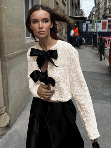 Sophie | Glamouröse Samtbluse mit Pailletten und Schleife