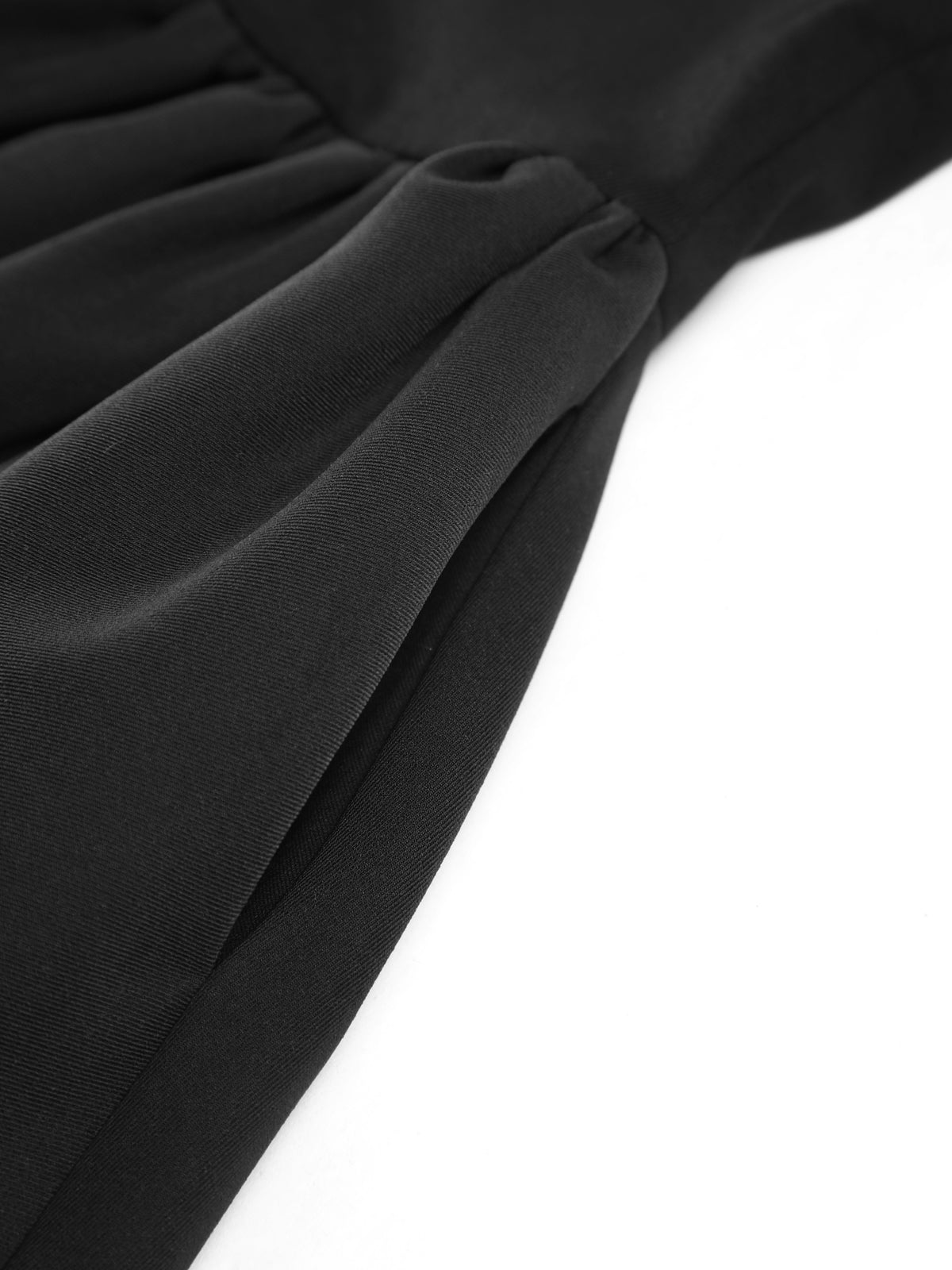 Sophia | Kurzes Kleid mit tiefem Ausschnitt