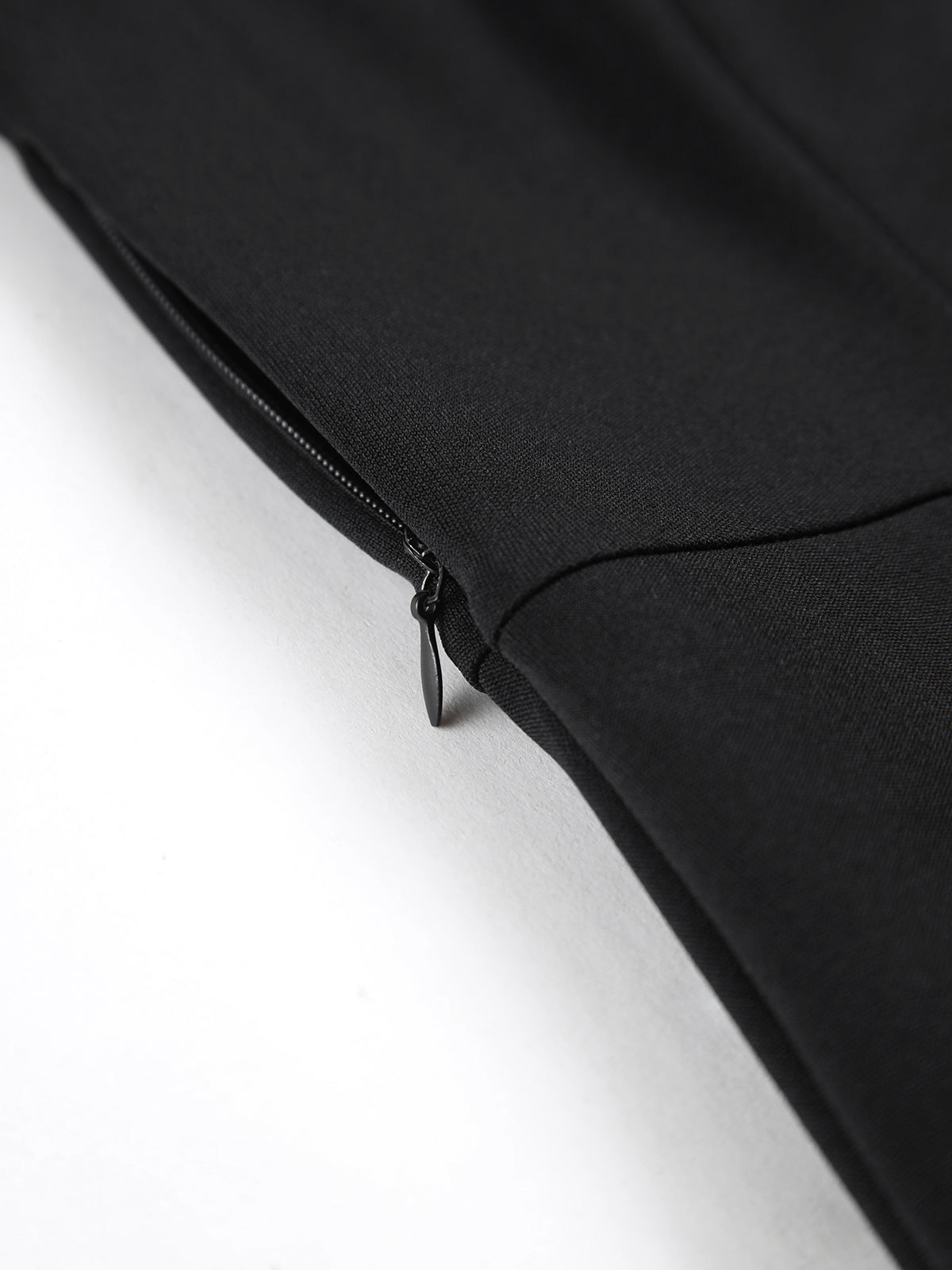 Clara | Elegantes Blazer-Kleid mit V-Ausschnitt und Knopfverschluss