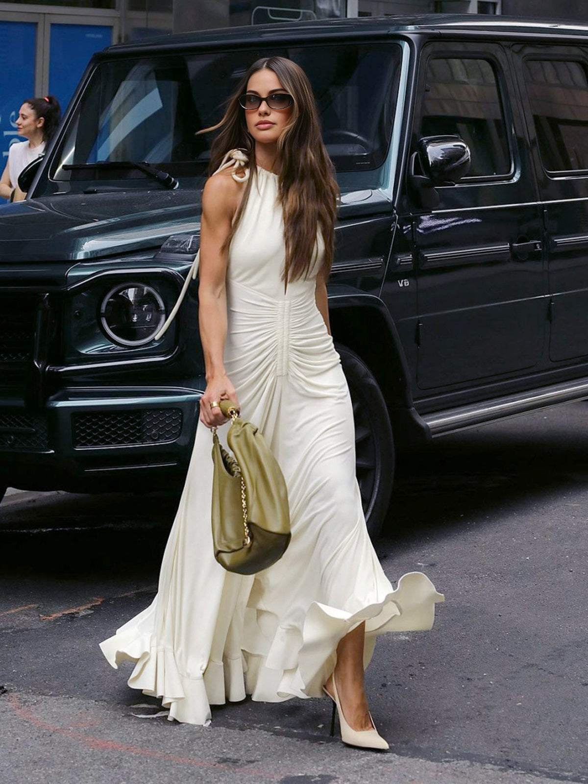 Clara | Verspieltes Faltenkleid mit Lace-Up-Design