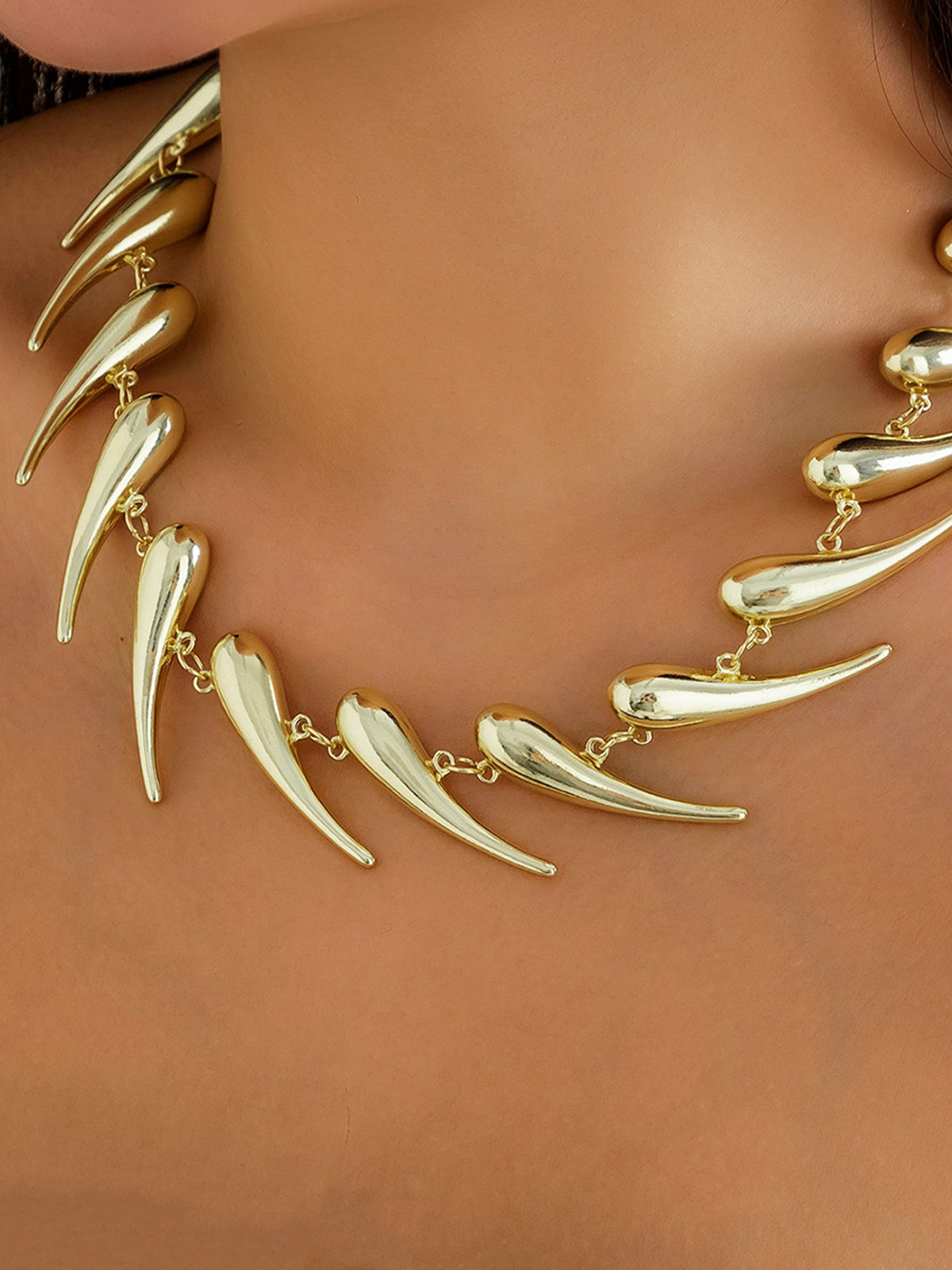 Lisa | Geometrische Tropfen Halskette