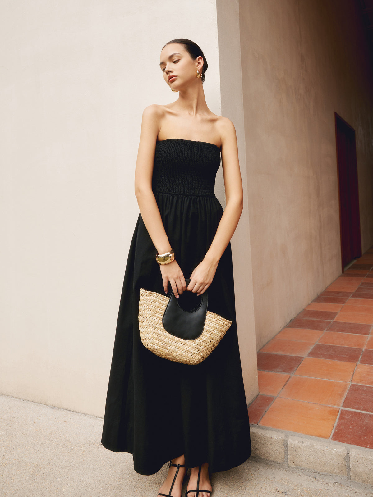 Clara | Elegantes Maxikleid mit schulterfreiem Design