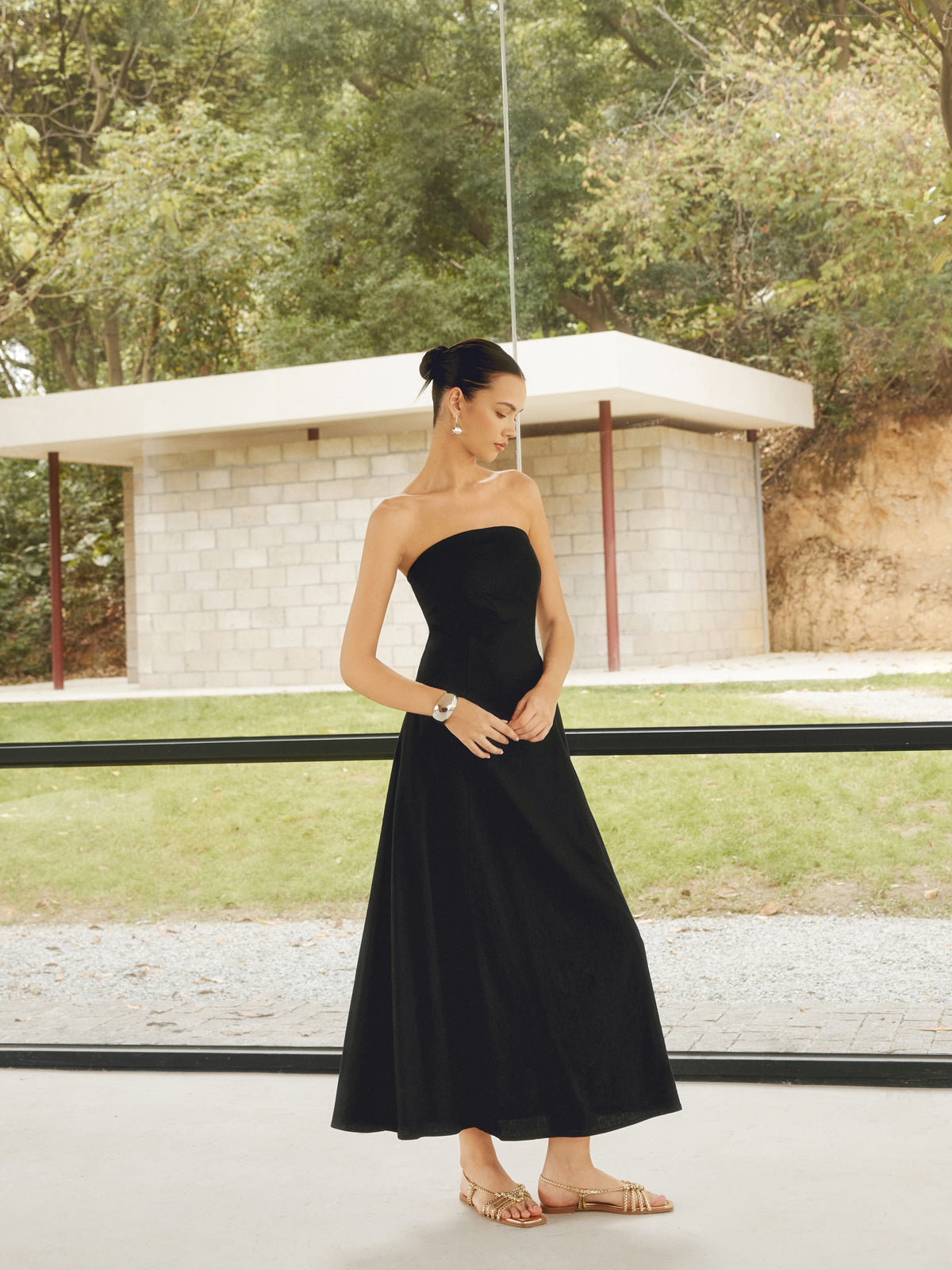 Clara | Elegantes Maxikleid mit Taschen aus Leinenmix