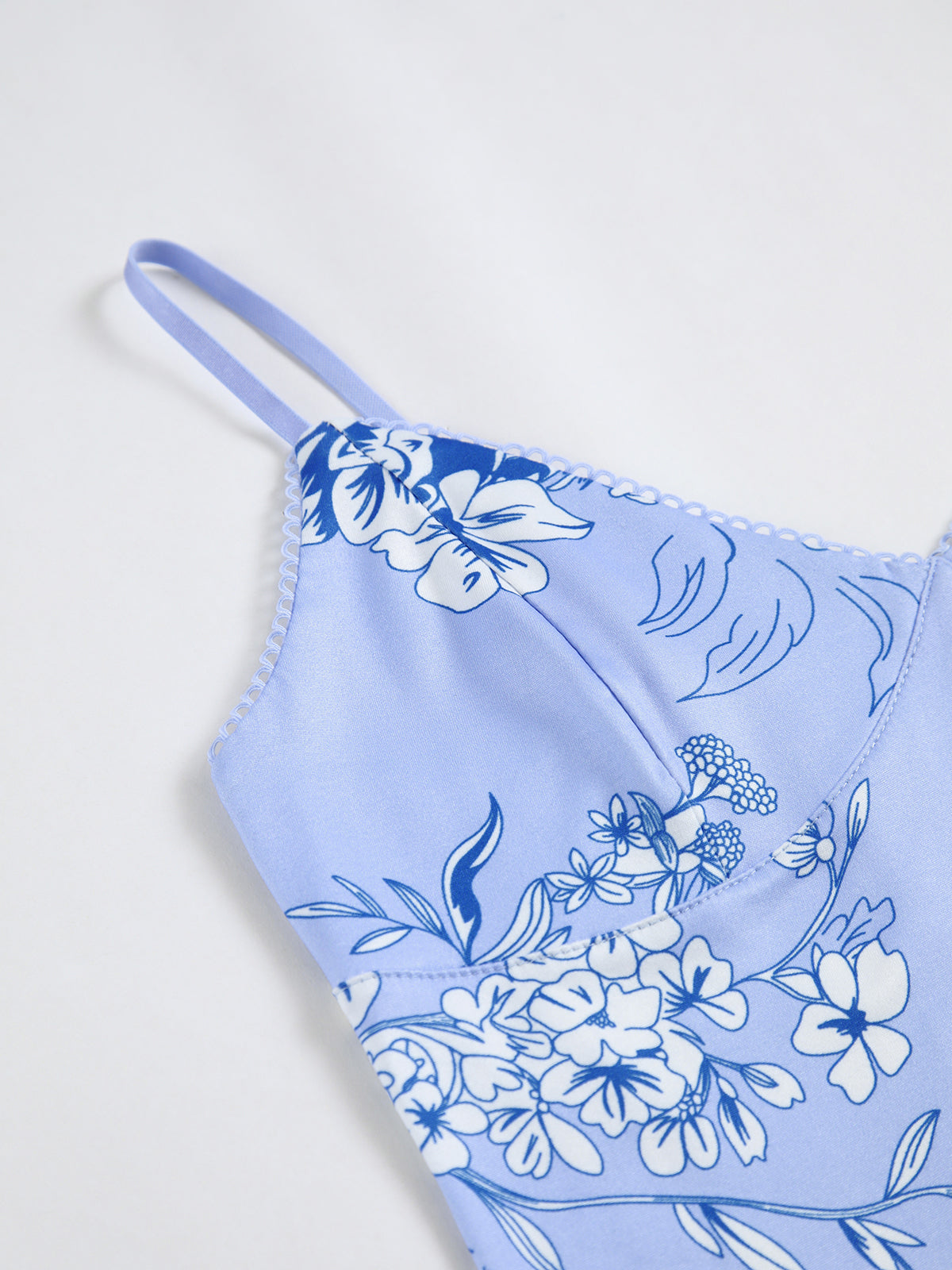 Clara | Verführerisches Maxikleid mit Blumenmuster