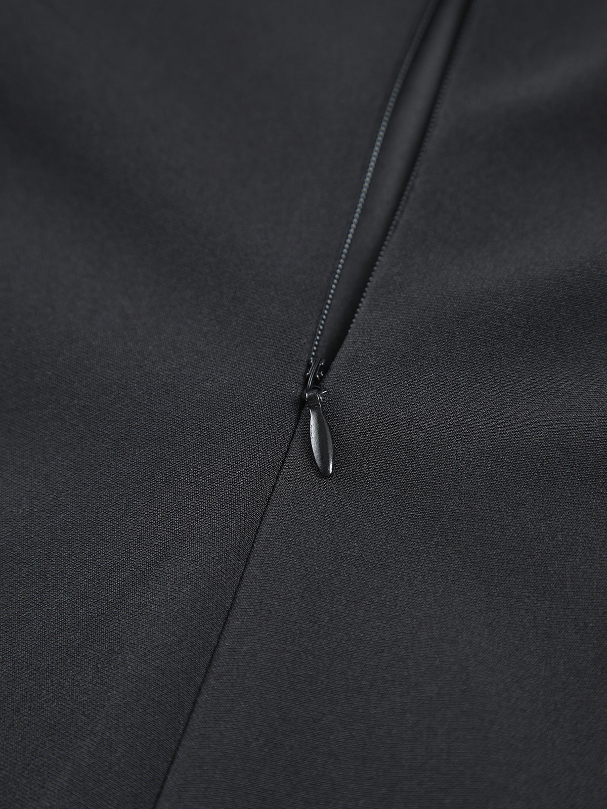 Emilia | Plissiertes Maxikleid ohne Ärmel