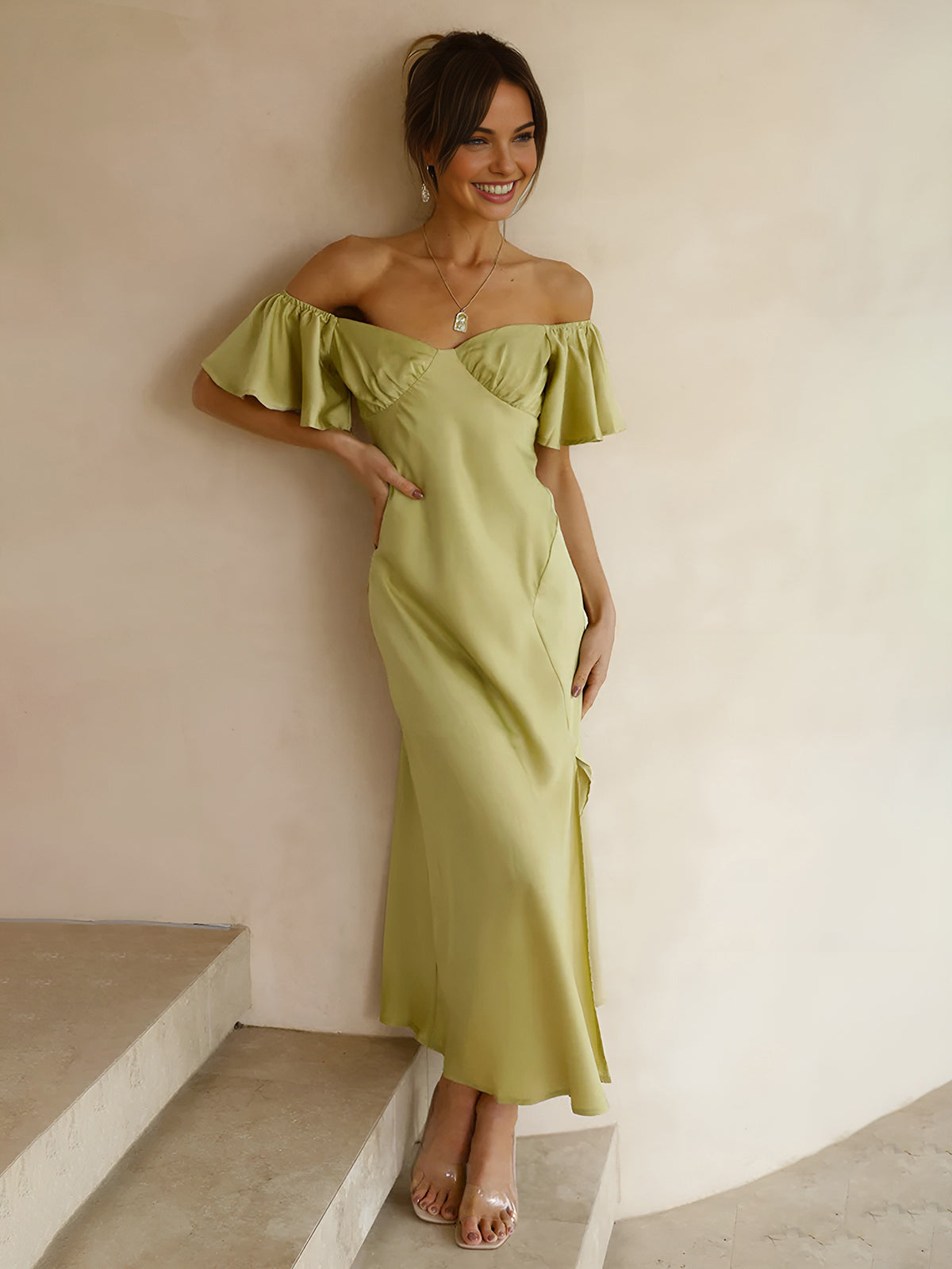 Clara | Elegantes Maxikleid mit Rüschensleeves