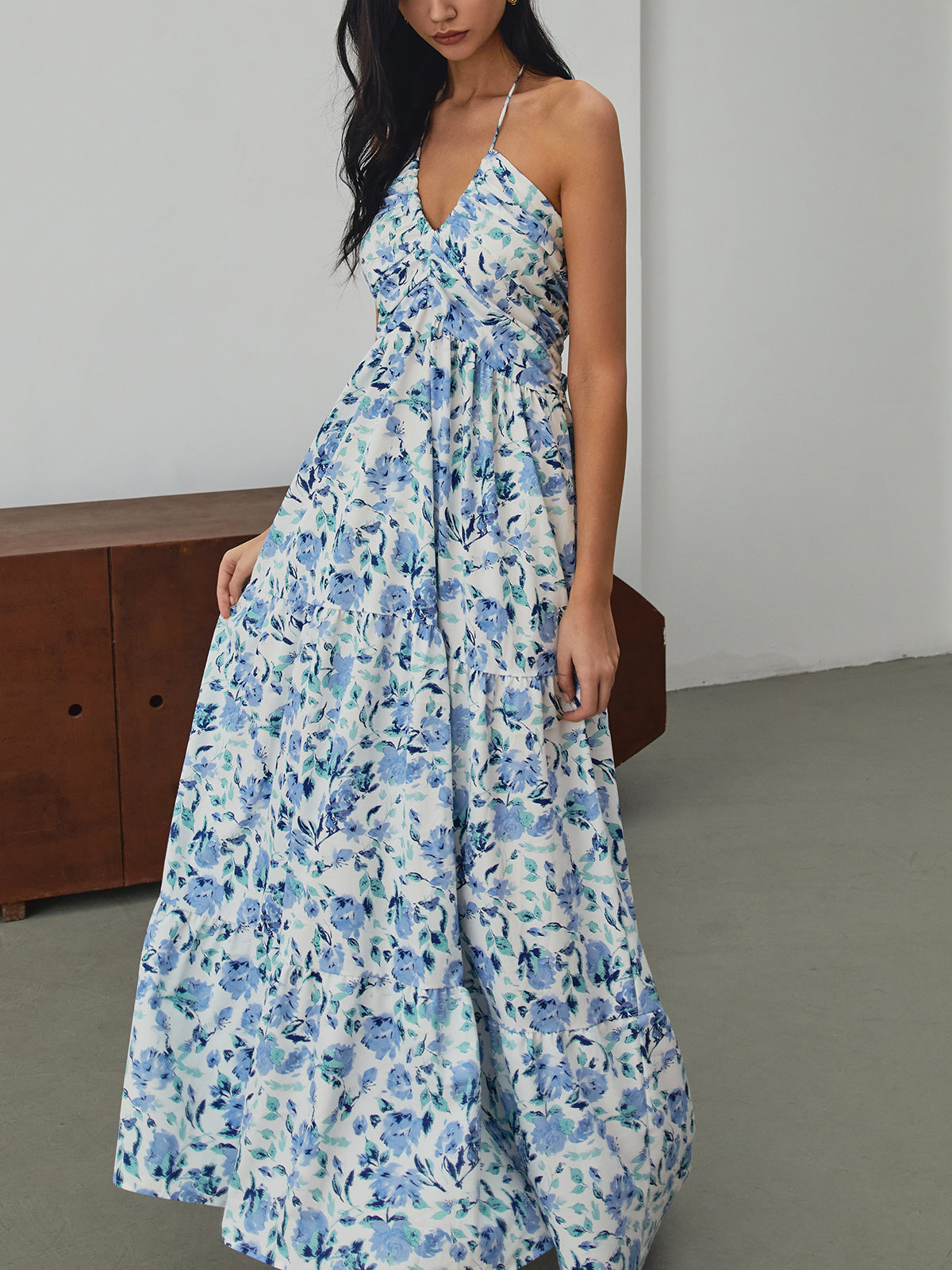 Clara | Blumenmuster Halter Maxi Kleid