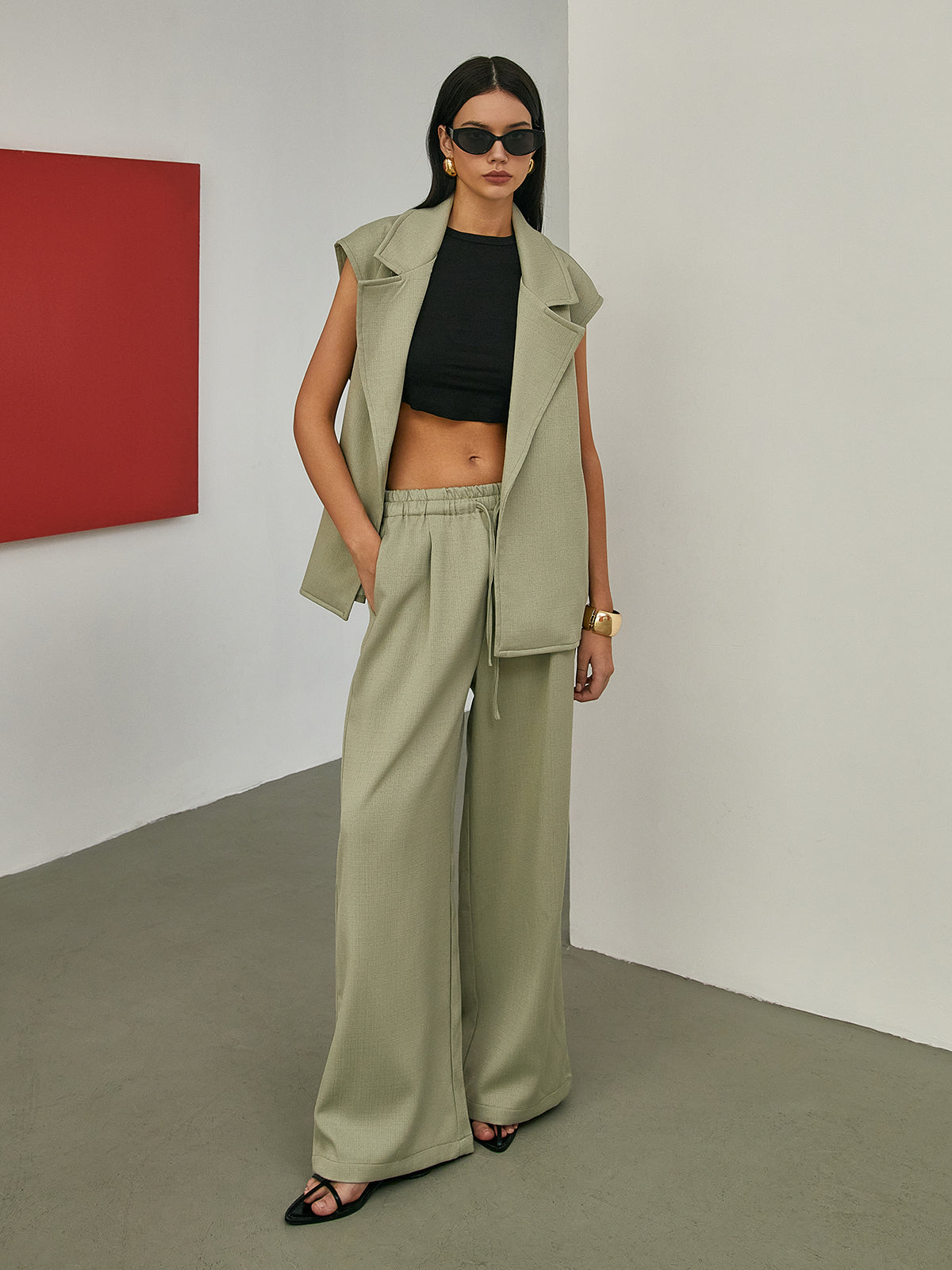 Lisa | Elegante Taillierte Weste mit Gürtel