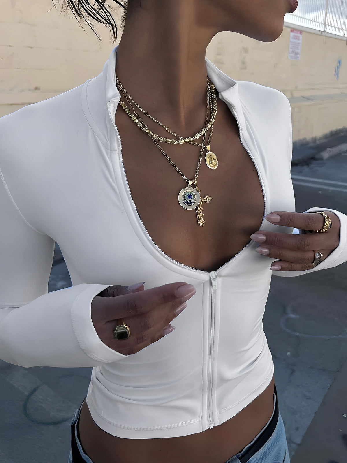 Clara | Elegante Bluse mit Reißverschlussdetails