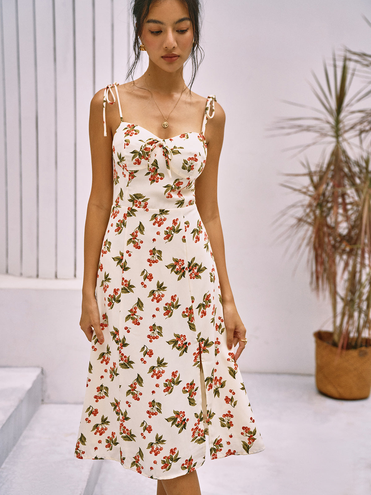 Julia | Florales Knotted Cami Kurzkleid